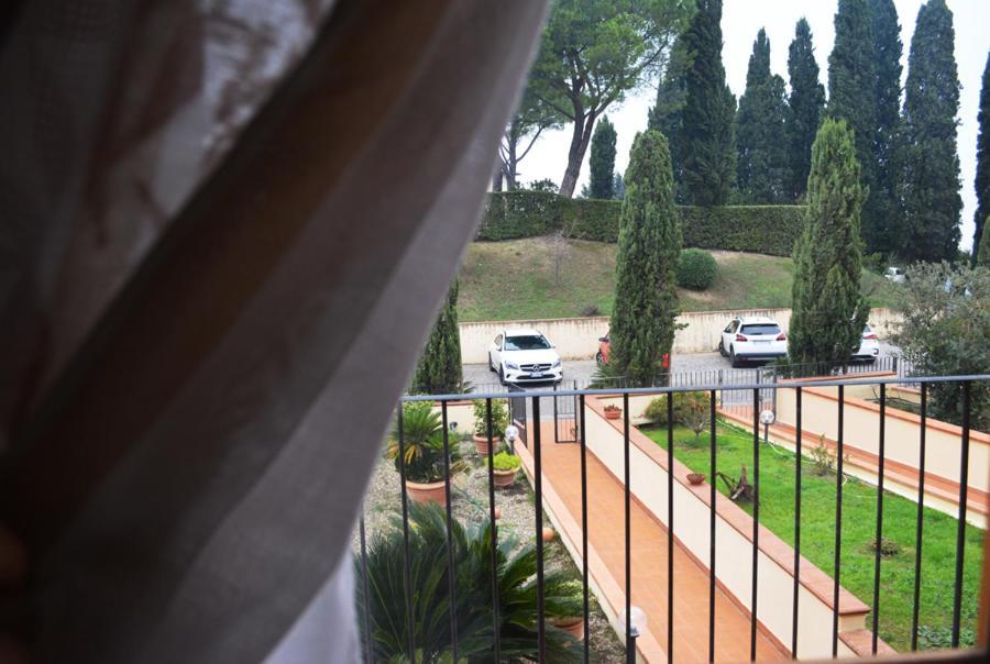 B&B All'Infinito Carmignano Bagian luar foto